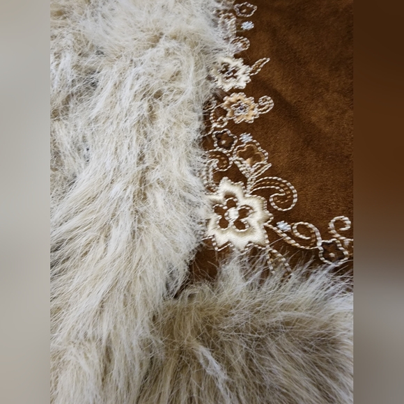 Vtg Y2K Big Chill Faux Suede Fur Coat GIRLS 14/16 Women XS/S Embroidered Hooded - Picture 2 of 7